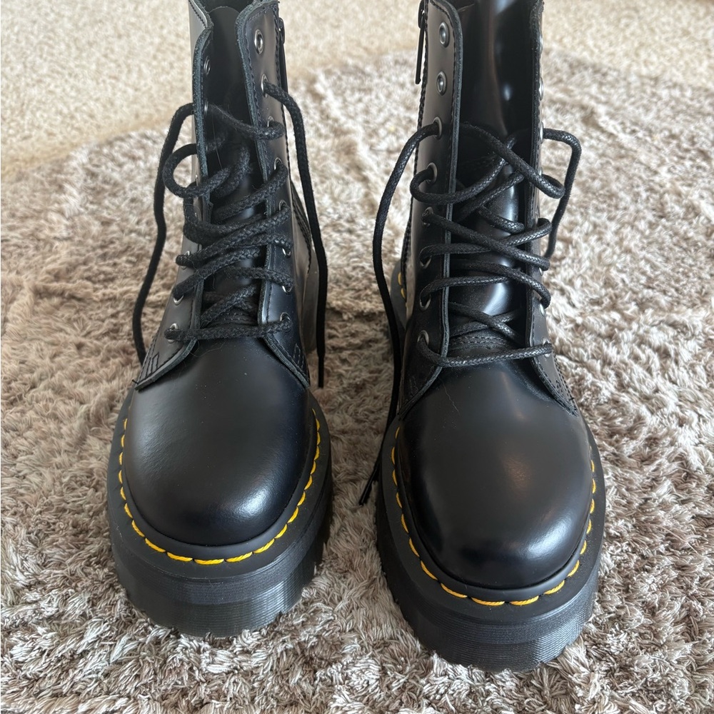 Dr. Martens Jadon Boot Smooth Leather Platforms